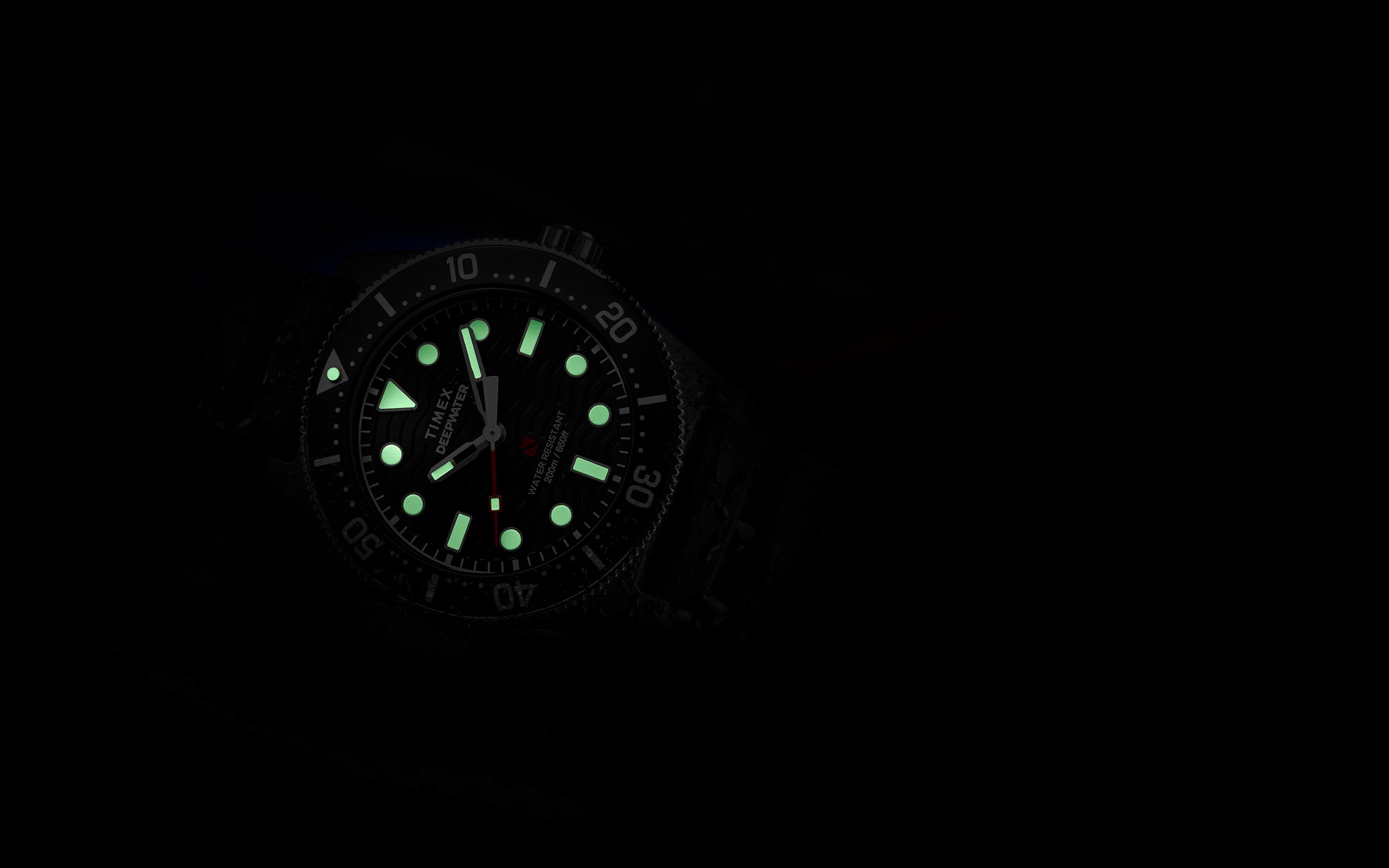 Deep Water Reef 200 Black Composite Black Strap