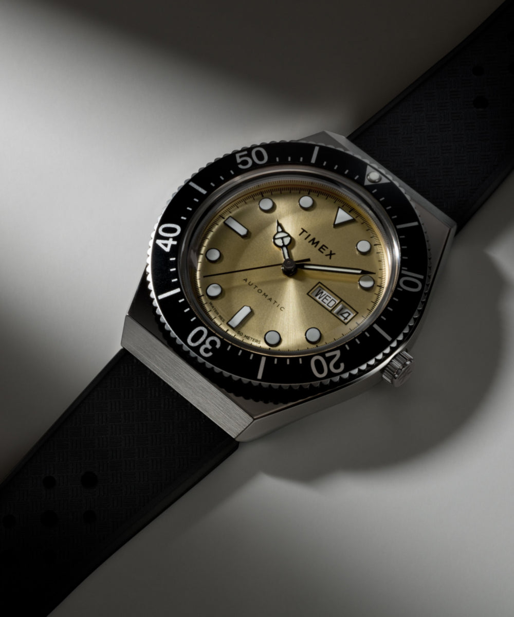 TIMEX M79 2020 自動巻き Ｑ GMTマスター Timex M79 Automatic Watch Hands-On: Retro Looks, Budget Price