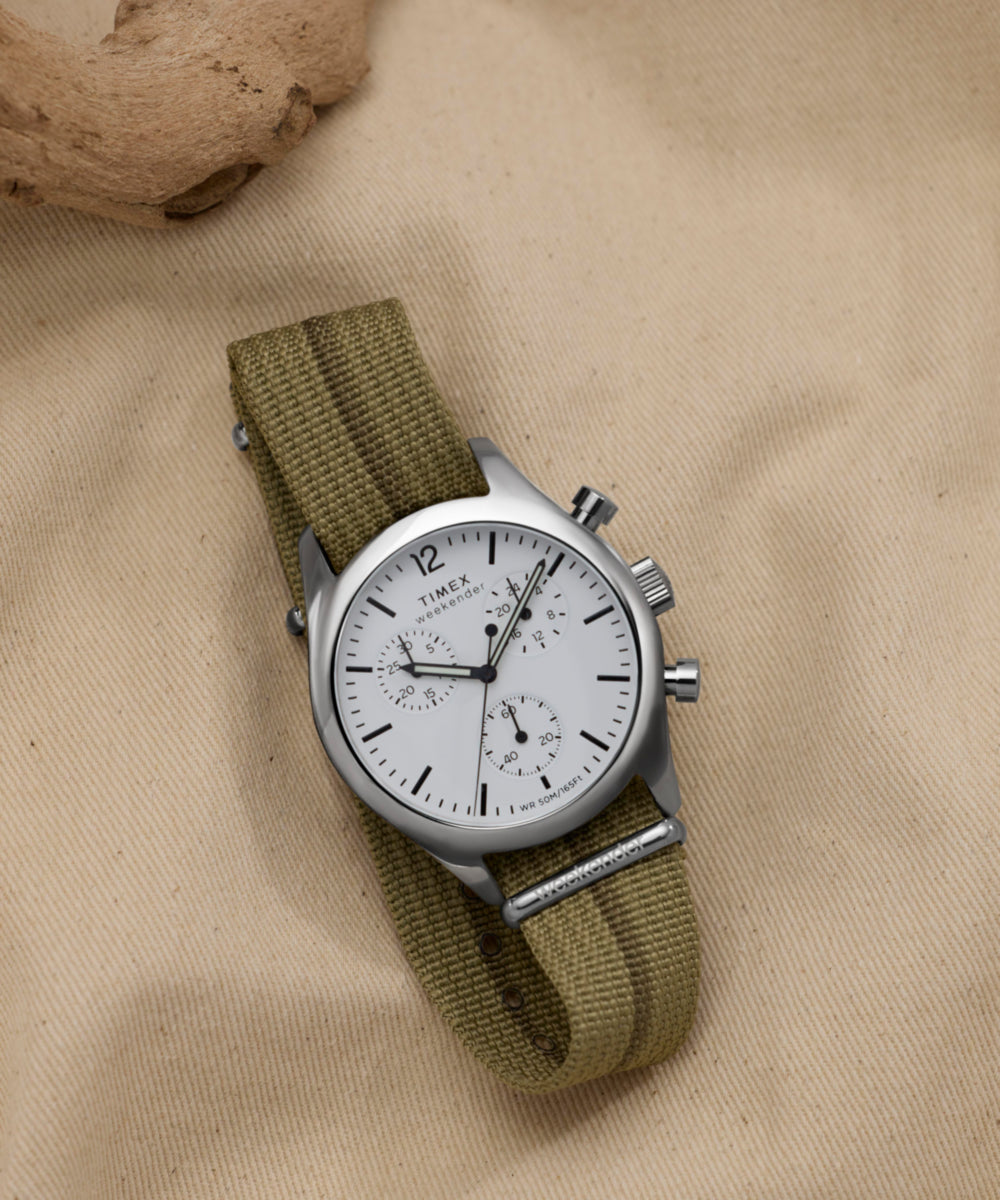 【美品】TIMEX Weekender（最新モデル） Timex Weekender New England Chronograph 40mm Eco-Conscious Fabric