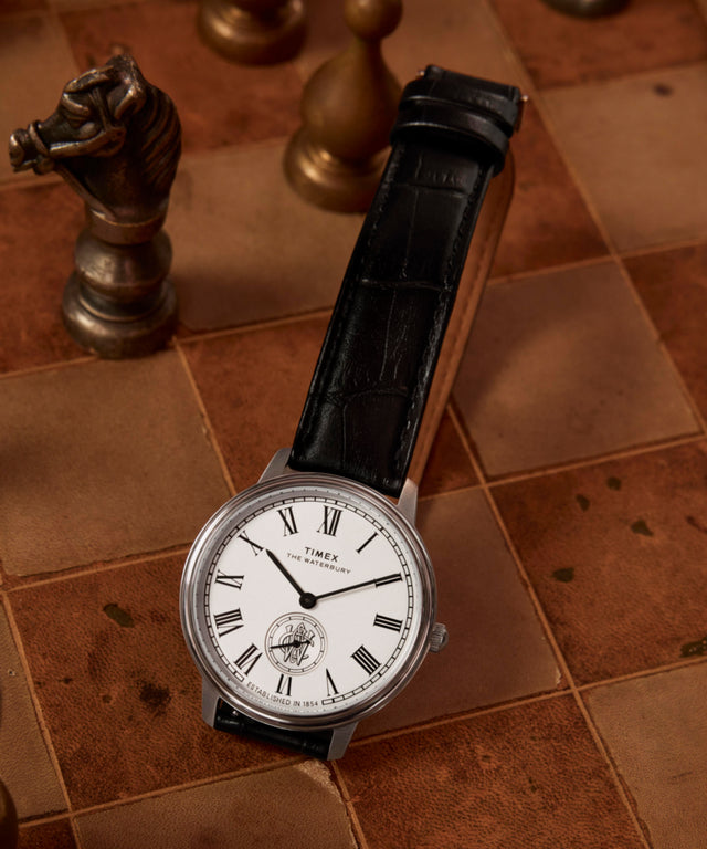 TW2Y23100 Waterbury Metropolitan Sub-Second 39mm Leather Strap Watch  Campaign Key Silhouettes (Beauty shots) Image