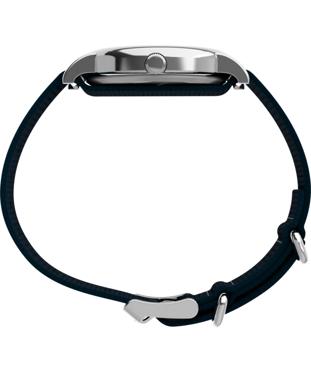 TW2Y51400 Peanuts® x Timex Weekender Baseball 38mm Fabric Strap Watch  Profile Image