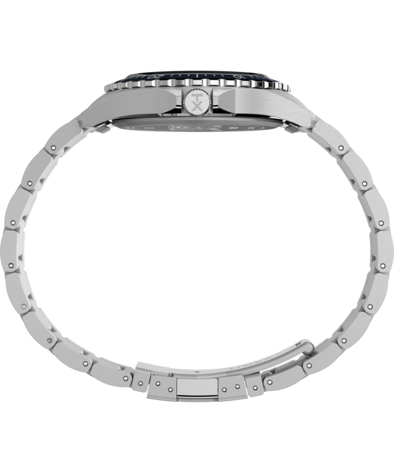 TW2Y53900 Peanuts® x Timex Navi Snoopy Soccer 41mm Stainless Steel Bracelet Watch Profile Image