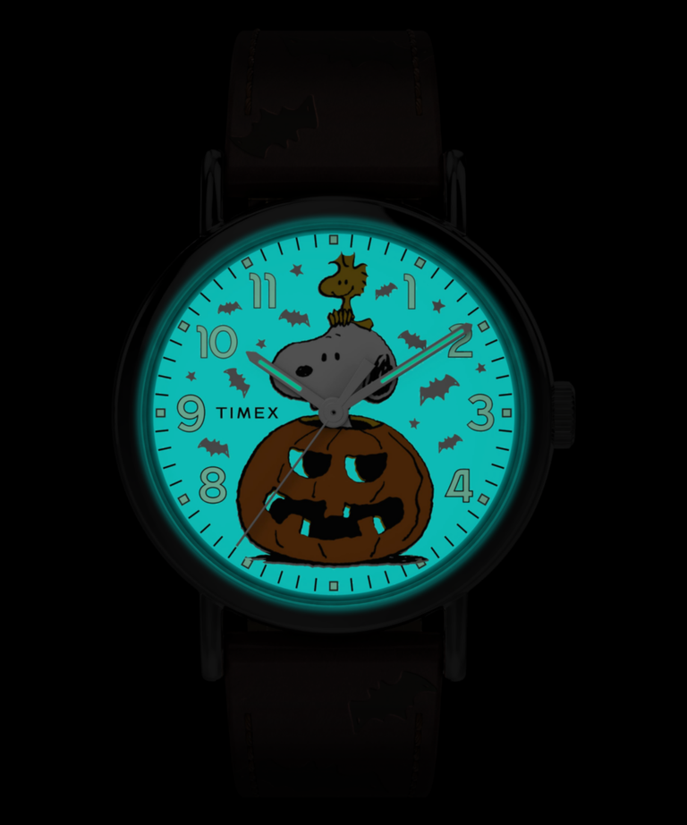 TW2Y85800 Peanuts® x Timex Weekender® Pumpkin 40mm Leather Strap Watch   Indiglo On
