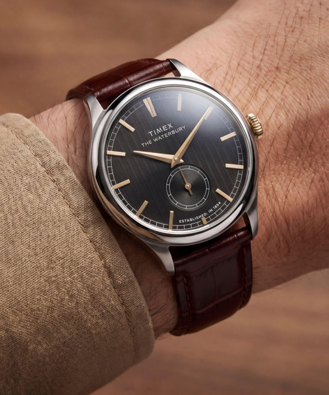 TW2Y92100 Waterbury Classic 39mm Leather Strap Watch Primary Wrist Image