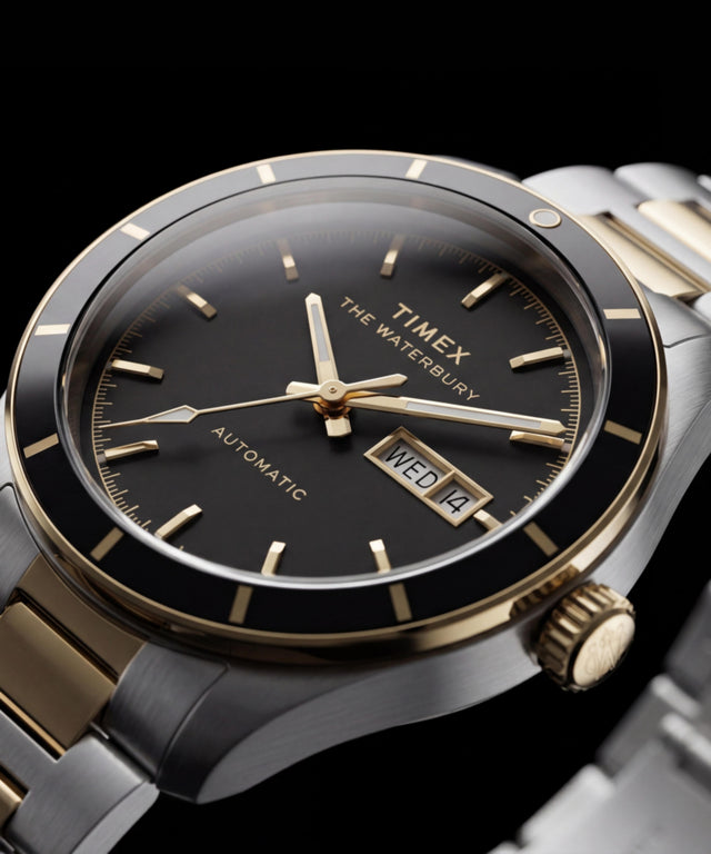 TW2Y94200 Waterbury Heritage Automatic 39mm Stainless Steel Bracelet Watch Alt Beauty Shot 4