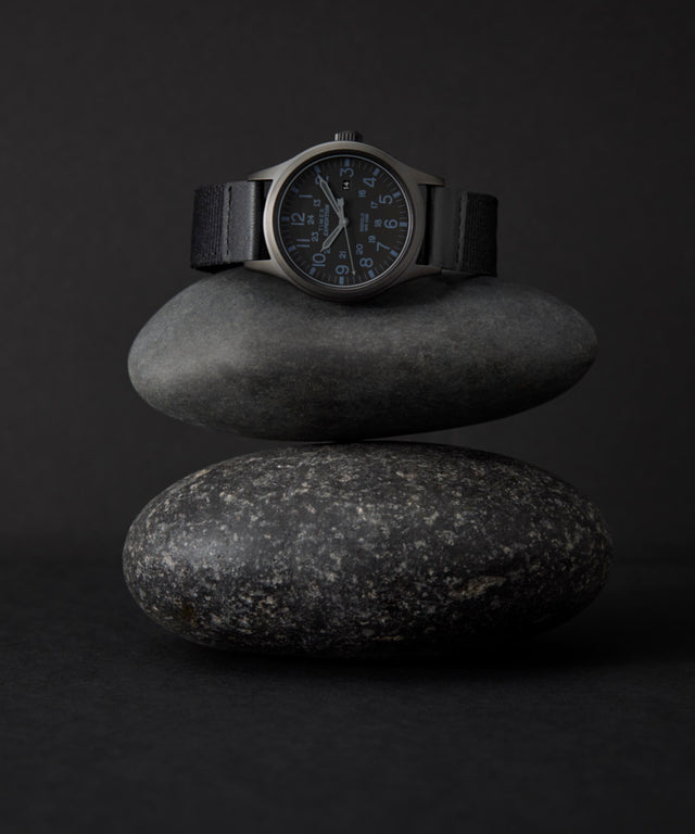 TW4B14200 Expedition Scout 40mm Fabric Strap Watch Campaign Key Silhouettes (Beauty shots) Image