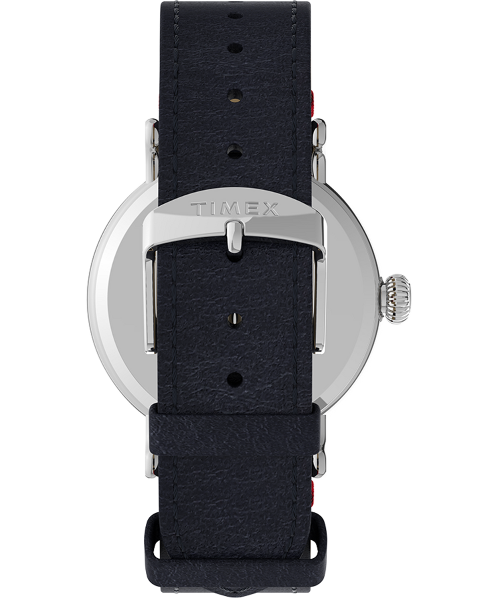 TW2U86300UK Timex Standard x Peanuts Featuring Snoopy Christmas strap image